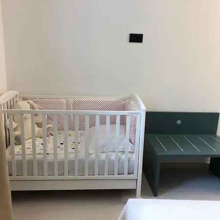 Anagiulia باردولينو