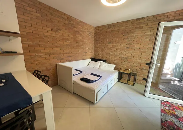 Apartment Anagiulia *